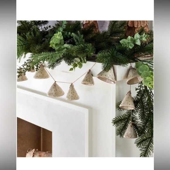 New Threshold Studio McGee Neutral Ceramic Bell Garland - Picture 1 of 9
